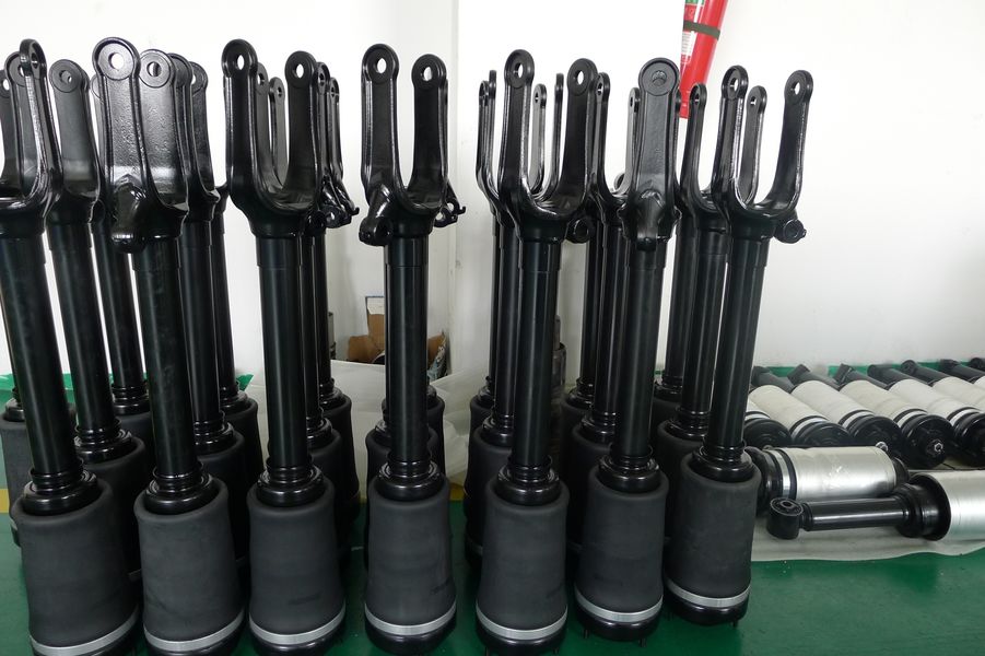 Guangzhou Jovoll Auto Parts Technology Co., Ltd. linea di produzione del fabbricante