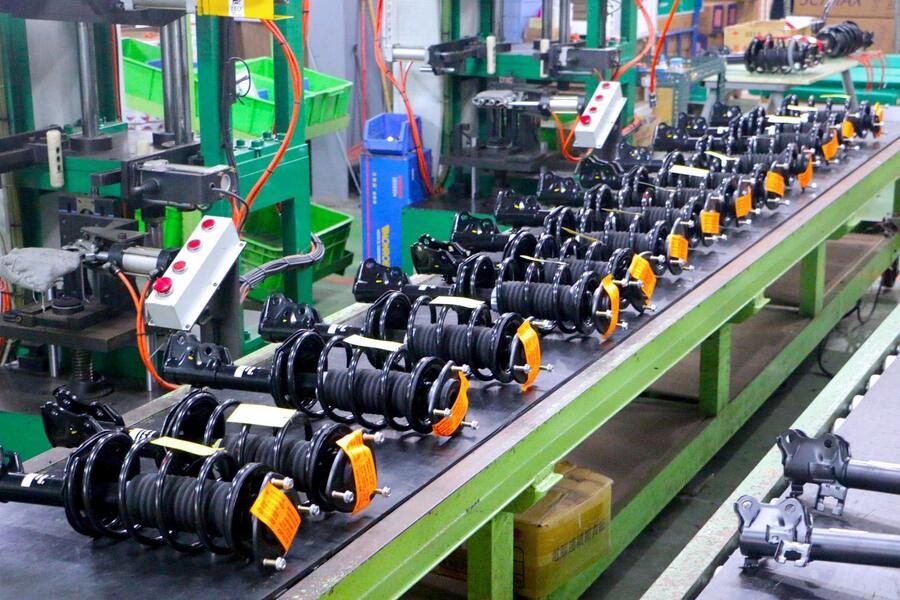 Guangzhou Jovoll Auto Parts Technology Co., Ltd. linea di produzione del fabbricante