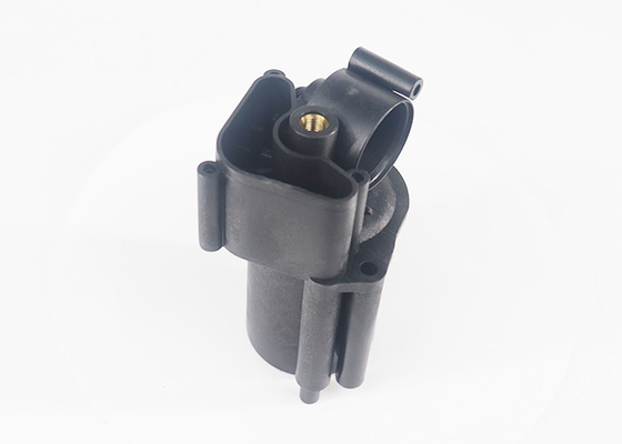 37206789165 372067841 Kit di riparazione del compressore a sospensione d'aria Copertura di alloggiamento in plastica per BMW F07 GT F11 F01 F02 760i